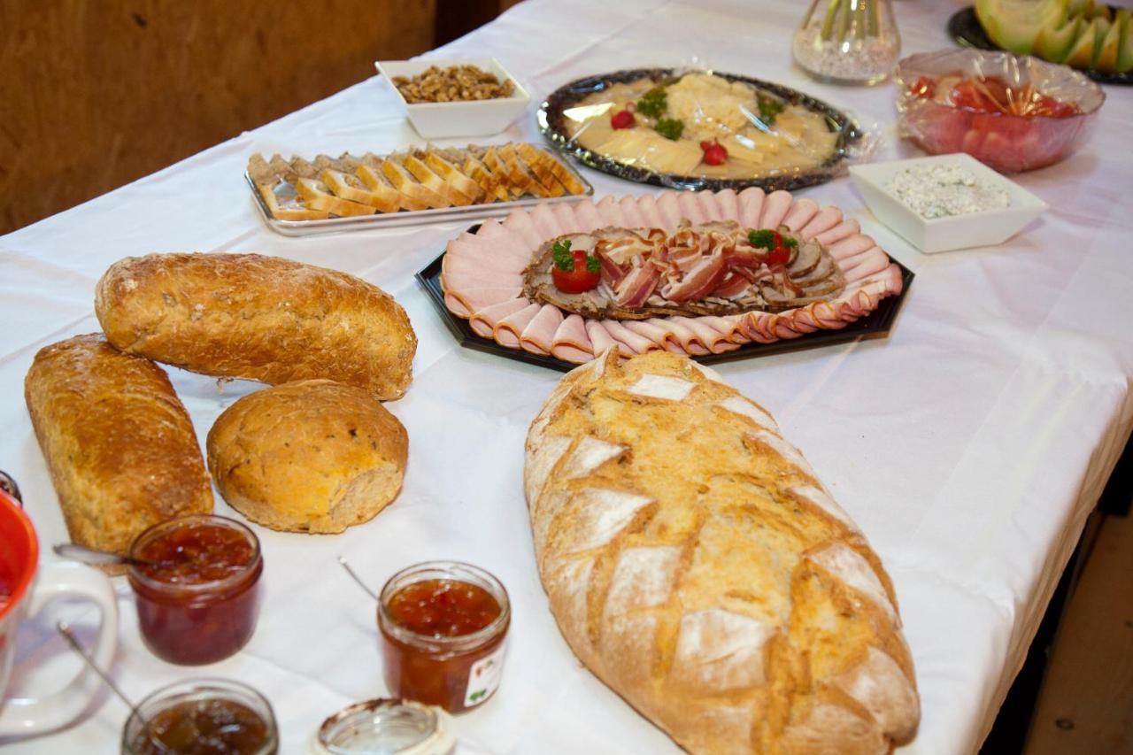 Bed and Breakfast Gast und Hof Spittel Langenbruck Exterior foto